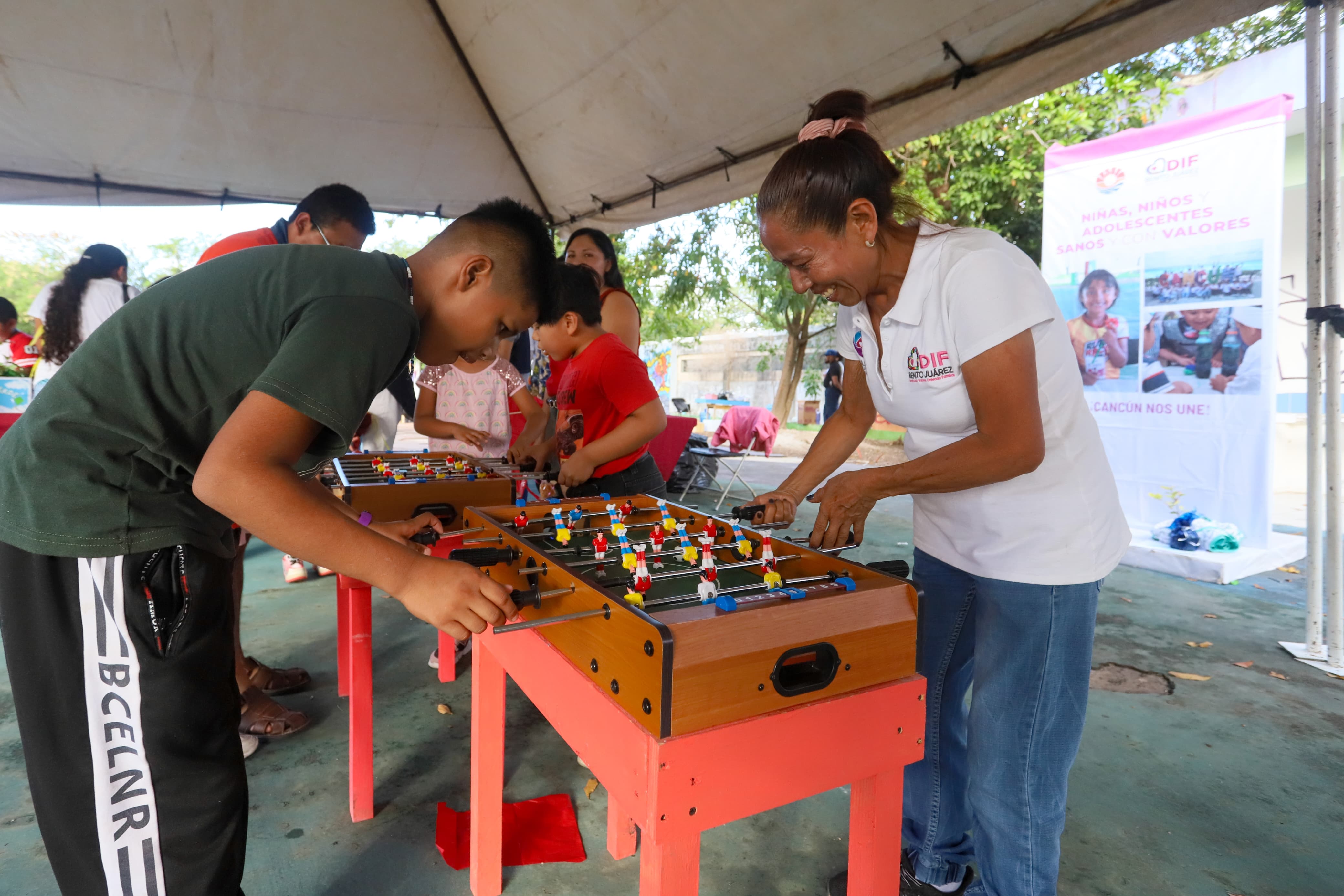 uploads/6/32/01 (1939).Jpeg